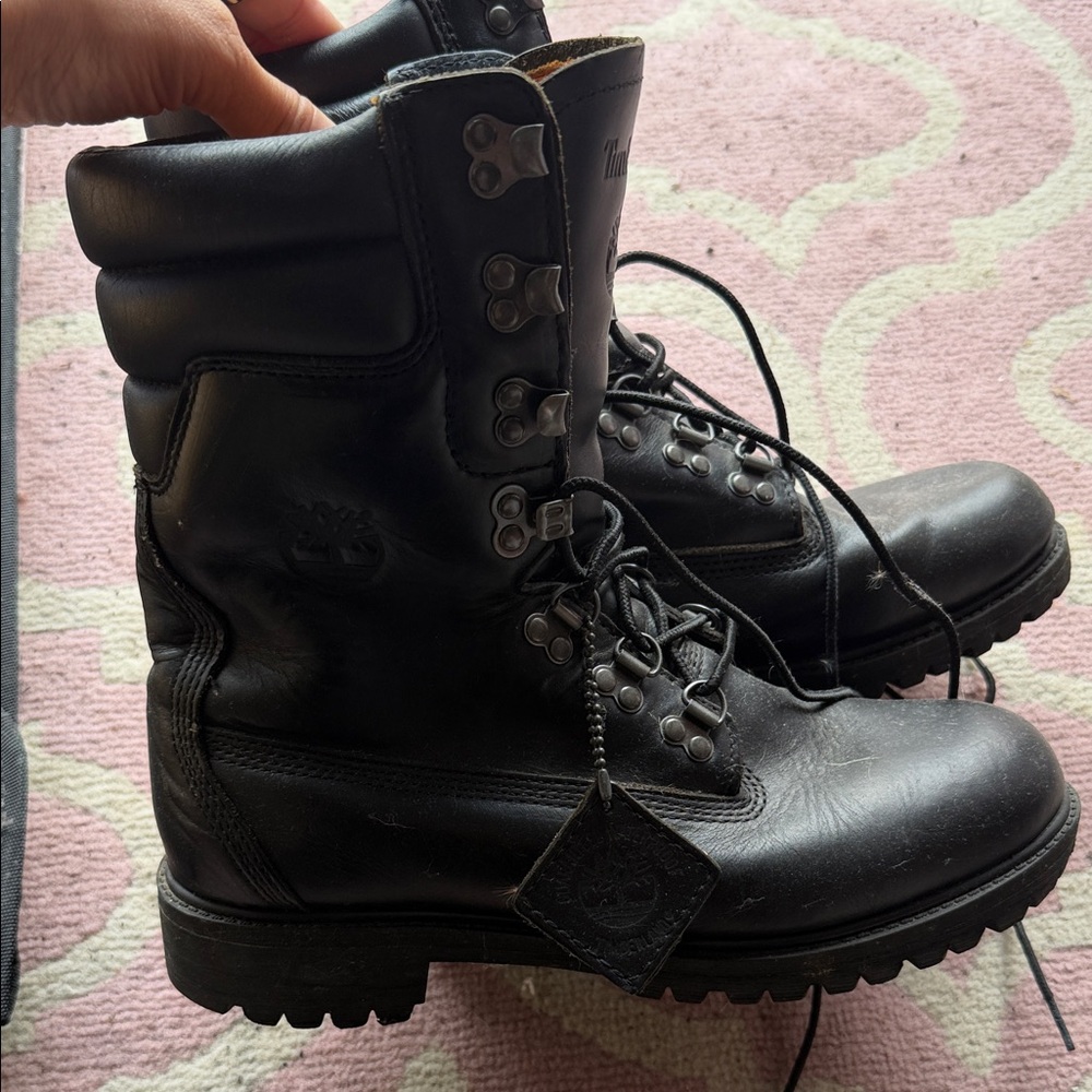 40’ Below Timberlands  Black Leather Boots